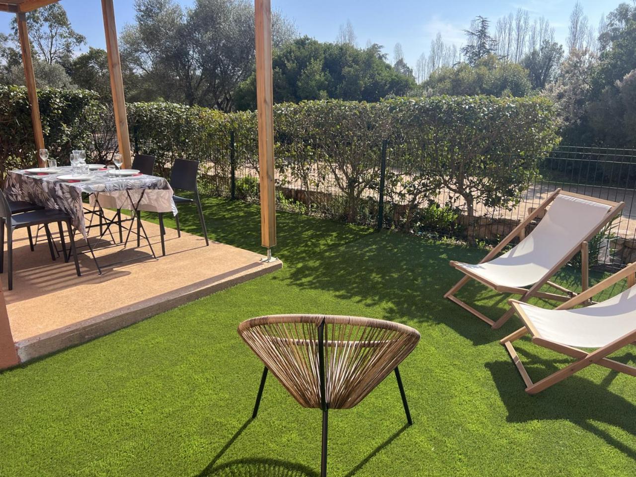 Mini Villa 4-6 Pers. Les Hameaux De Saint Cyprien Lecci Exteriör bild
